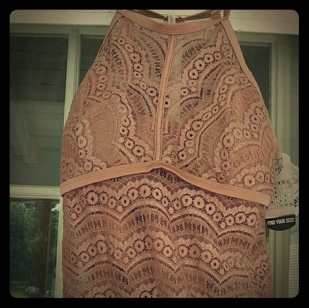 Women elogant and classy 2 pc